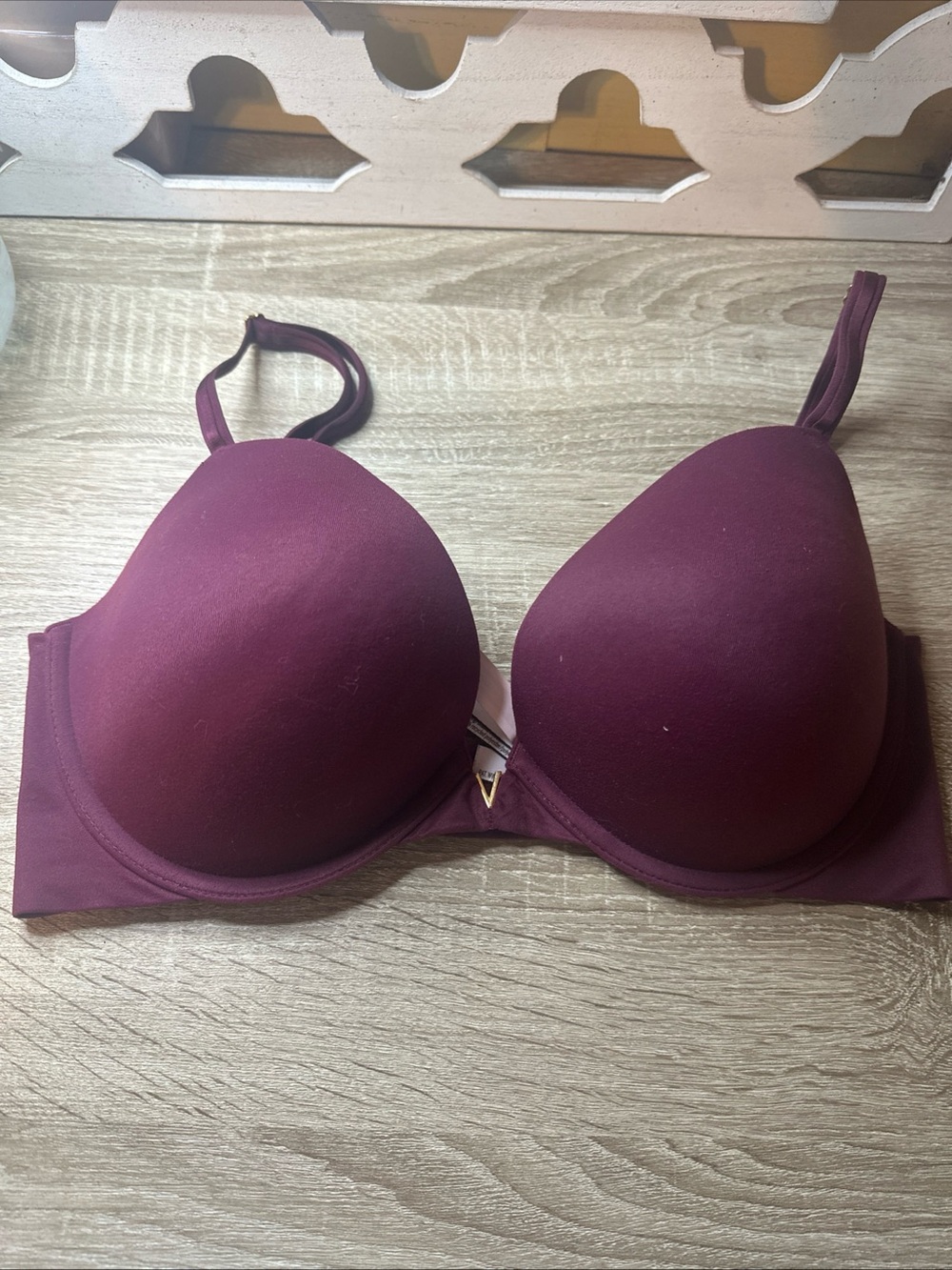 Victoria’s Secret Push-Up Size 34DD Burgundy Color